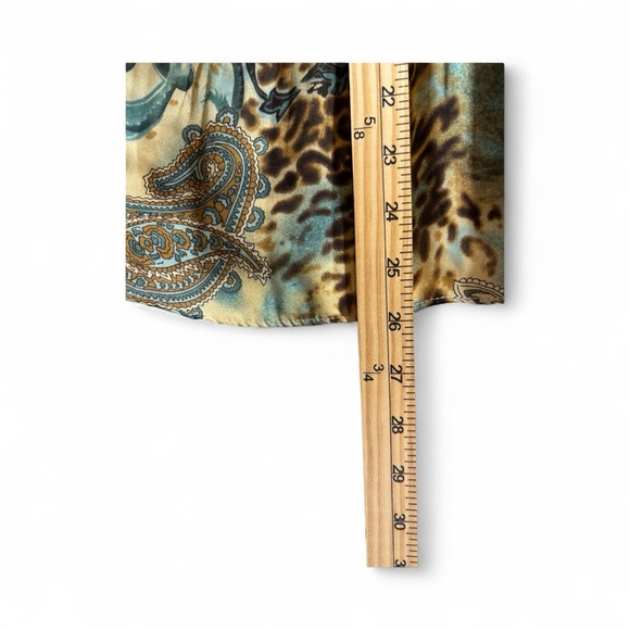 Cato Animal Print Button Down Shirt - Blue and Brown Long Sleeve Size XL - Picture 4 of 6